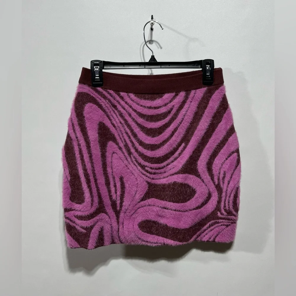Anthropologie Pink‎ and Burgundy Sweater Mini Skirt Size Medium